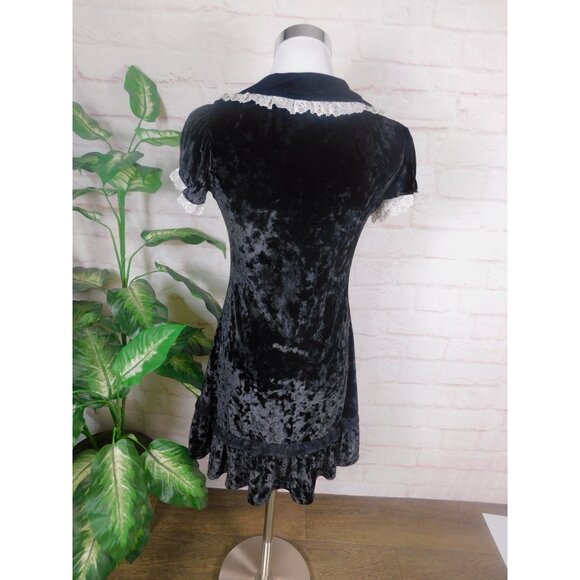 Dolls Kill Grave Girls Black Velvet Wednesday Dress S - Lace Goth - Excellent - Picture 8 of 13